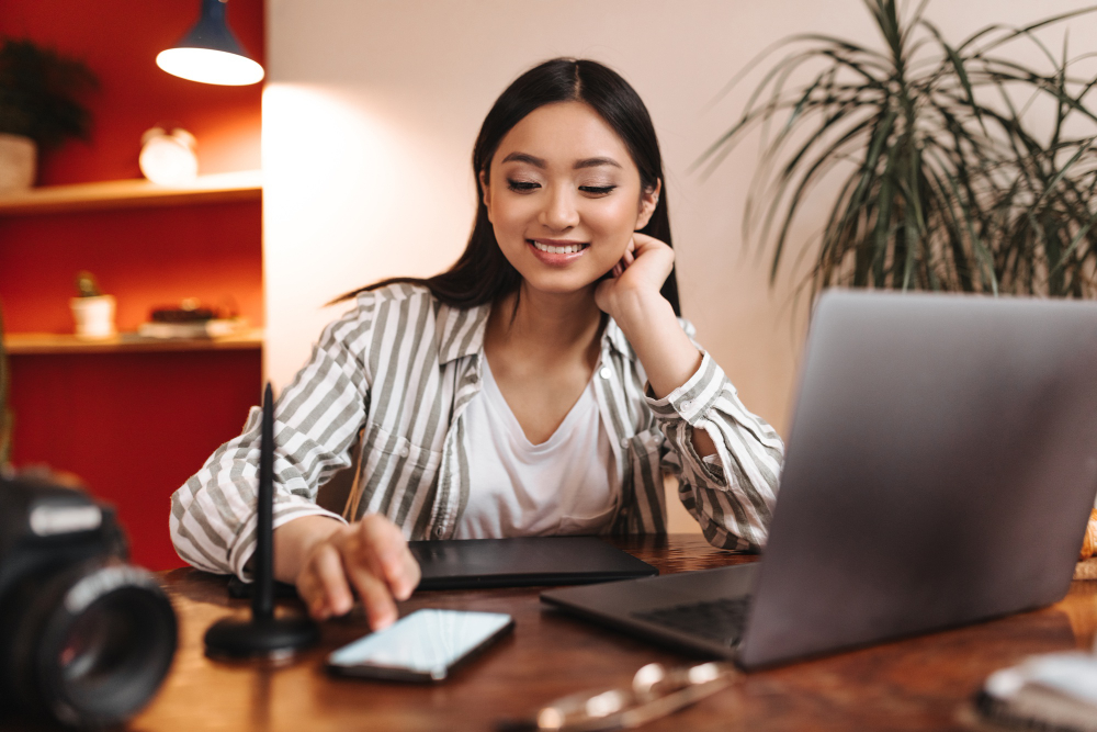 How to Start Freelancing and Get Your First Client